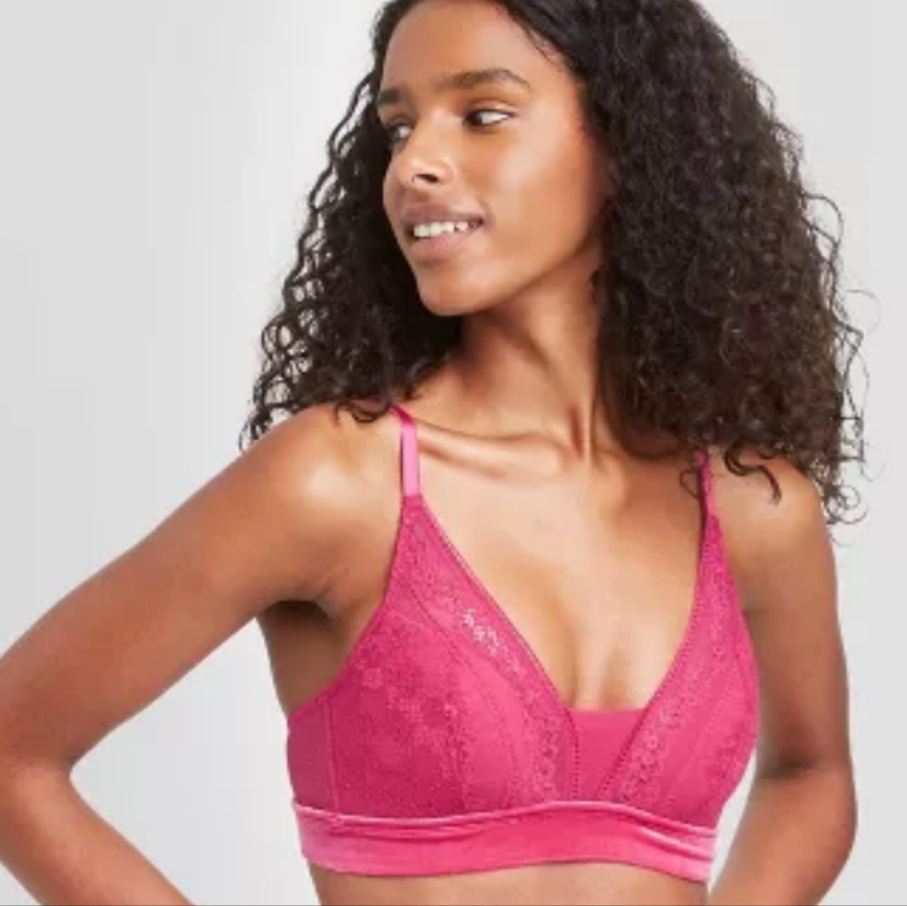 💖EUC Auden Brand Intimates Ladie's Lightly Lined No Wire Velvet Bralette, XS